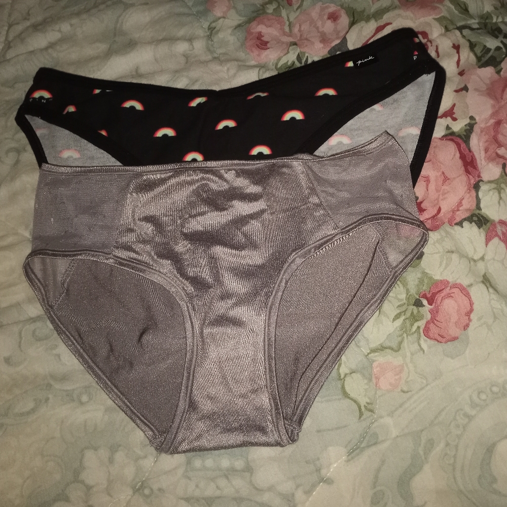 2 pairs of Victoria's secret underwear